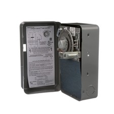 Mavrik Paragon 814100 120 Volt Defrost Timer