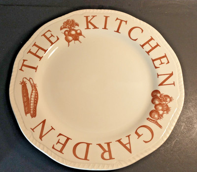 Wood & Sons The Kitchen Garden Brown Dinner Plate 10.75'' wide