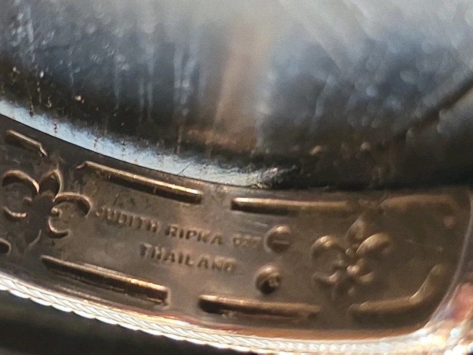 Brazalete Judith Ripka plata de ley amatista con bisagras Foto 4 de 4