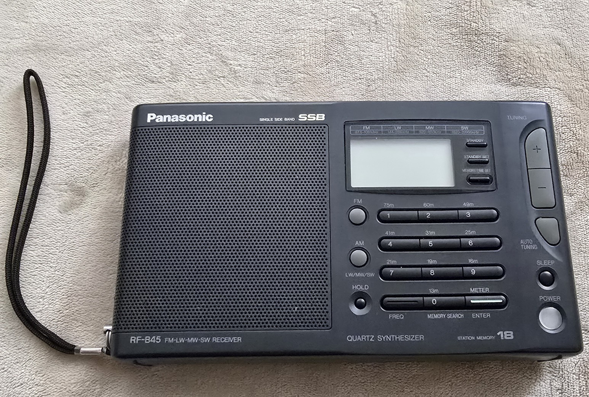 Panasonic RF-B45 Portable HF Shortwave Radio Receiver w/ SSB Black