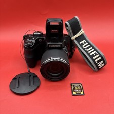 FUJIFILM FinePix S8200 16.0MP Digital Camera/40x Zoom/Tested/4GB SD Card