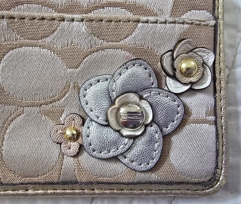 Coach Signature Flower Applique Light Khaki Gold ID Skinny Wristlet 4.5"X3" - Image 2 of 4
