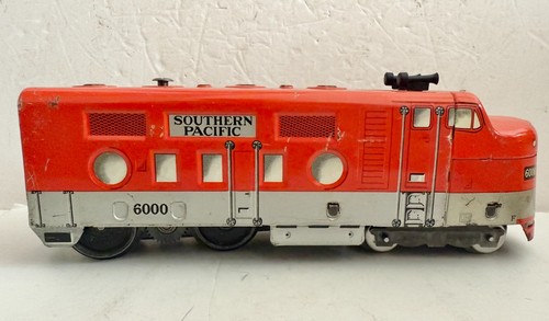 Marx 027 Gauge Southern Pacific Diesel Locomotive #6000 - Strong Runner - Video - Picture 3 of 16