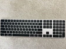 Apple - Magic Keyboard Touch ID and Numeric K...