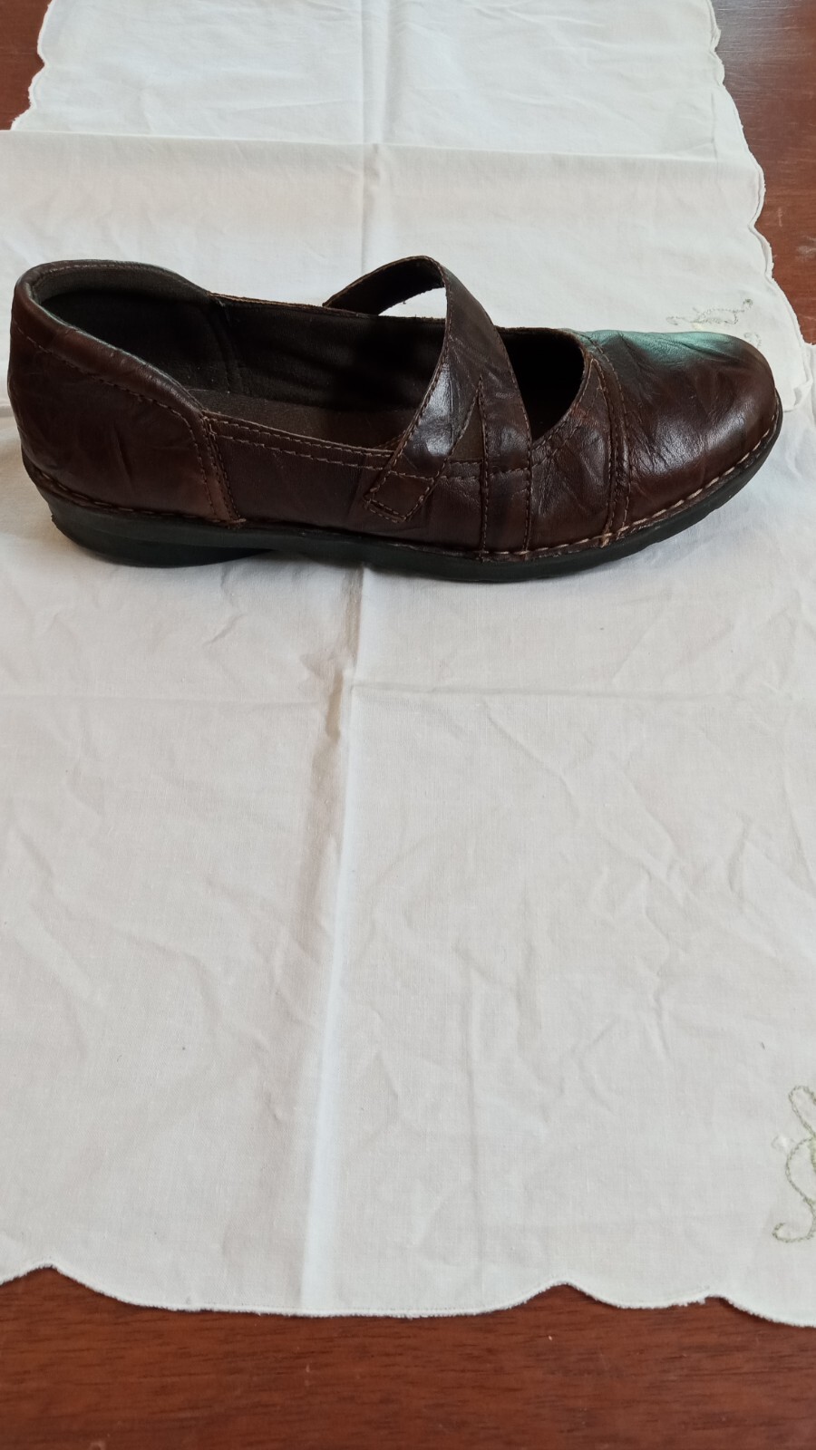 CLARKS leather 9.5 brown cloud pattern step-in sl… - image 8