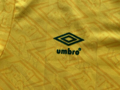BRAZIL 1991 1993 HOME FOOTBALL SHIRT SOCCER JERSEY UMBRO sz L MEN