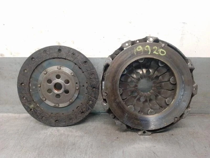 31256717 kit butee pour VOLVO C30 1.6 DIESEL CAT 2006 5053309 - Photo 2/4