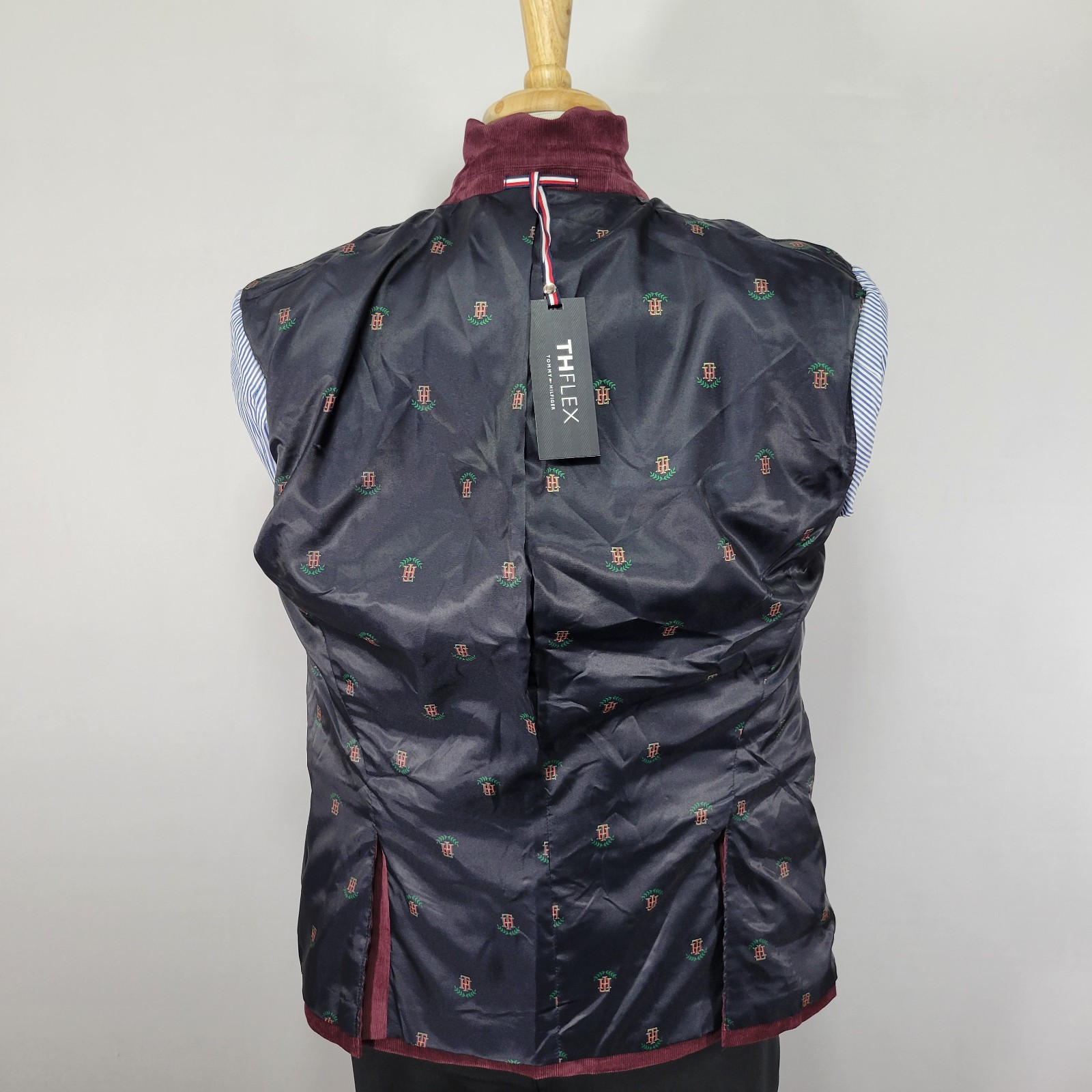 Tommy Hilfiger Men's Sport Coat Blazer Two Button Burgudny Corduroy 38S thumbnail 12