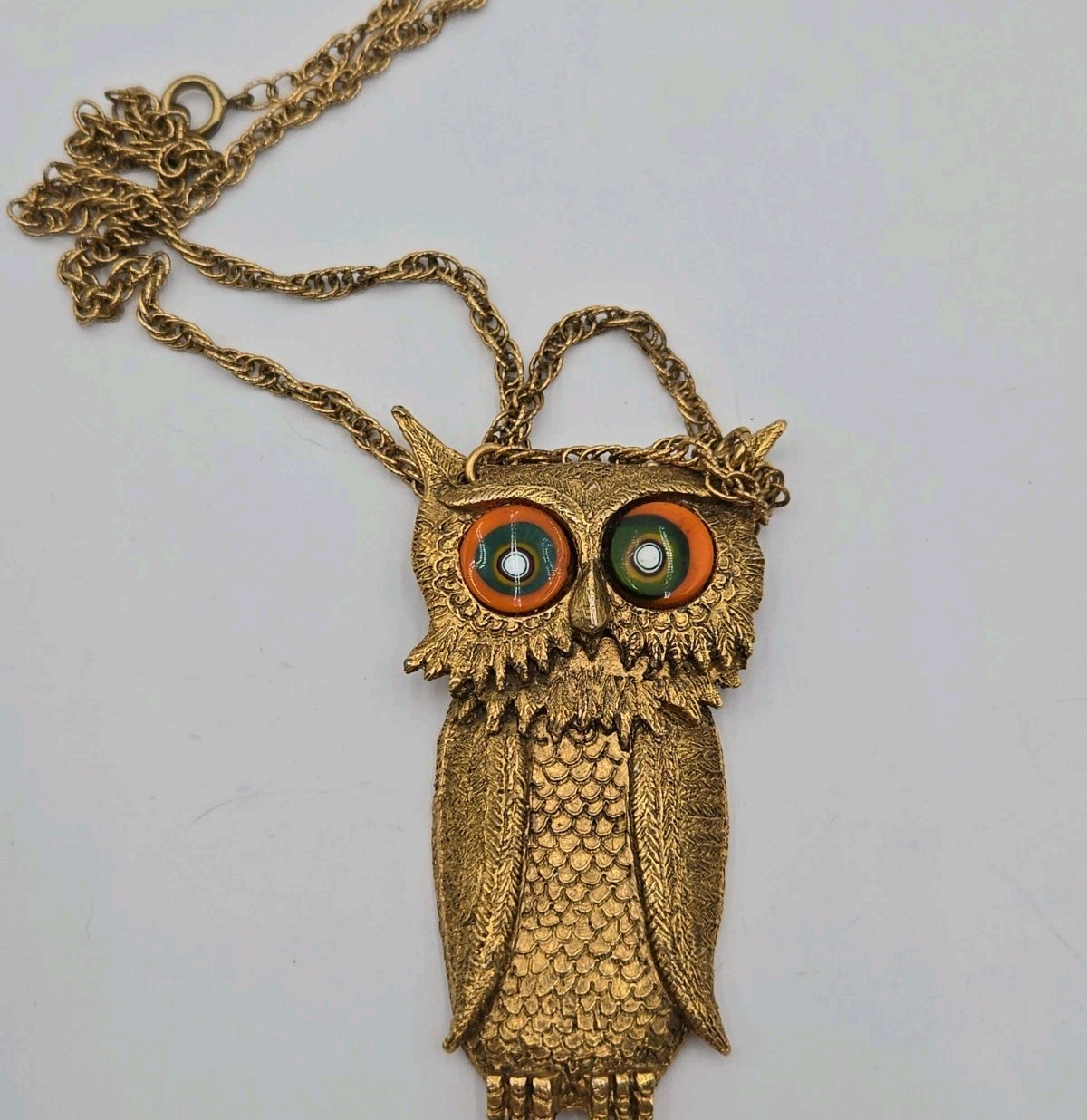 Vintage Signed Mr We Owl Necklace Pendant Gold Tone Costume Jewelry