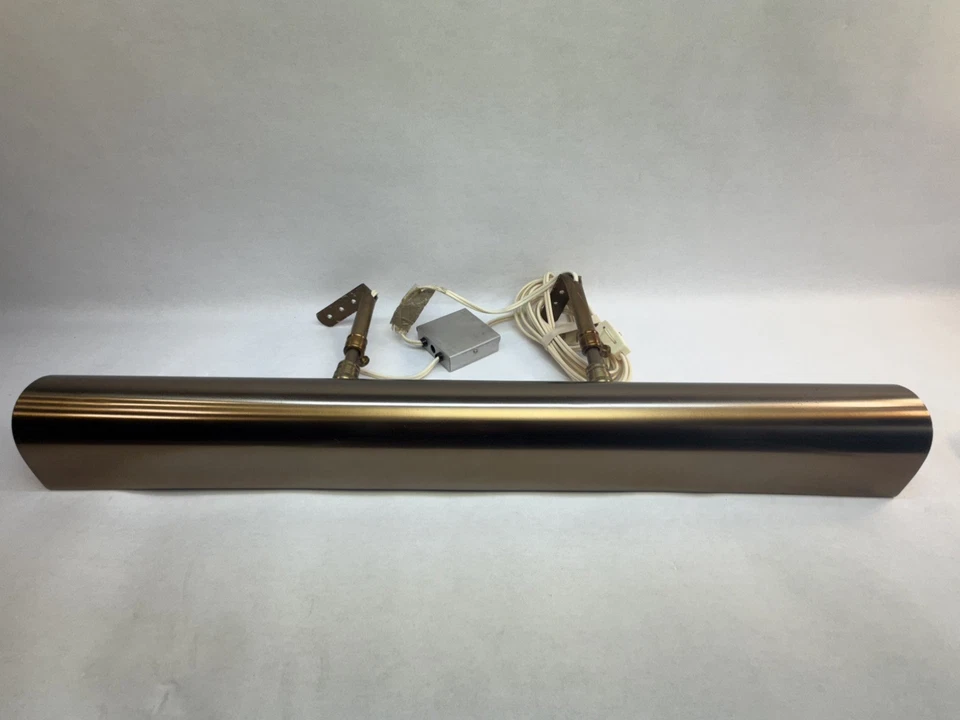 Arte pictórico enchufable vintage de la Casa de Troya de 3 bombillas bronce claro aprox. 20""  Foto 2 de 4