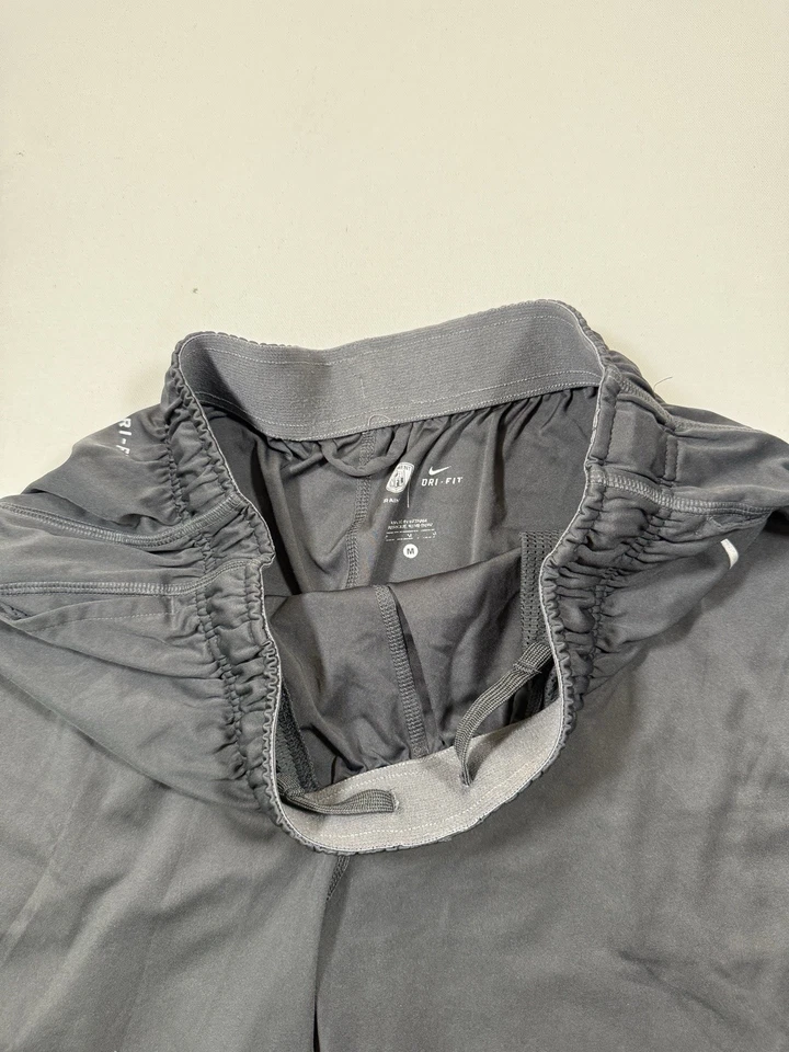 Pantalones Cortos Nike Chicago Bears Para Hombre Gris Mediano Dri-Fit Auténtico Fútbol NFL Logo Foto 4 de 4