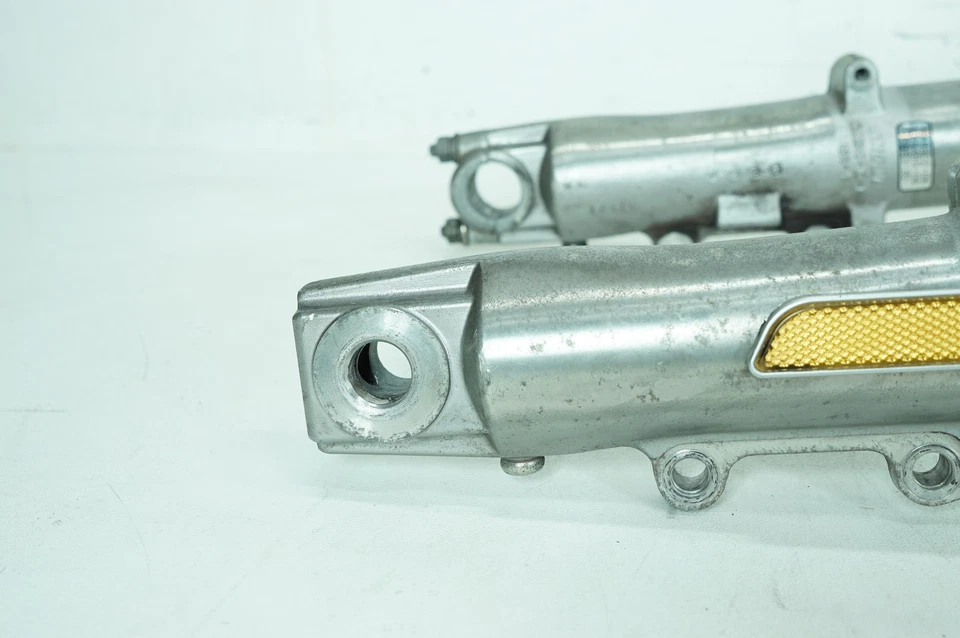 07 Harley Touring Electra Classic Juego Triple Árbol Delantero Derecha Patas de Horquilla Deslizantes Foto 2 de 4