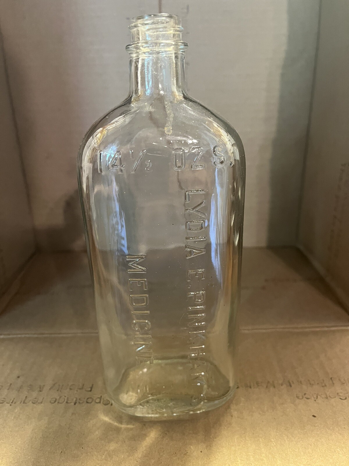 Lydia E Pinkhams Medicine Bottle 14 5 Oz s Made In Plant 4 In 1938 Lydia E Pinkhams Medicine Bottle 14 5 Oz s Made In Plant 4 In 1938
