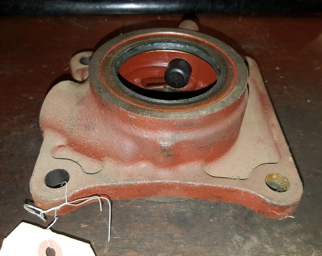 Eaton Fuller REAR RETAINER K7038 4302614 | eBay