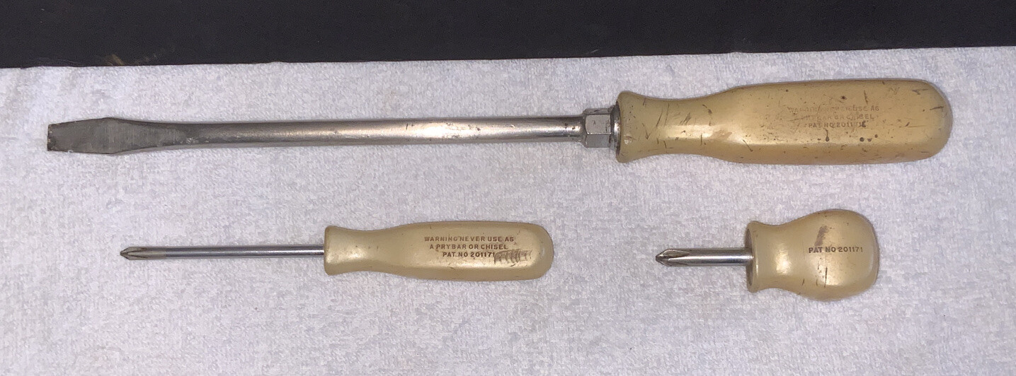 Snap On USA Yellow Handle Screwdrivers SSDP22 & SSDP31 Phillips & SSD8