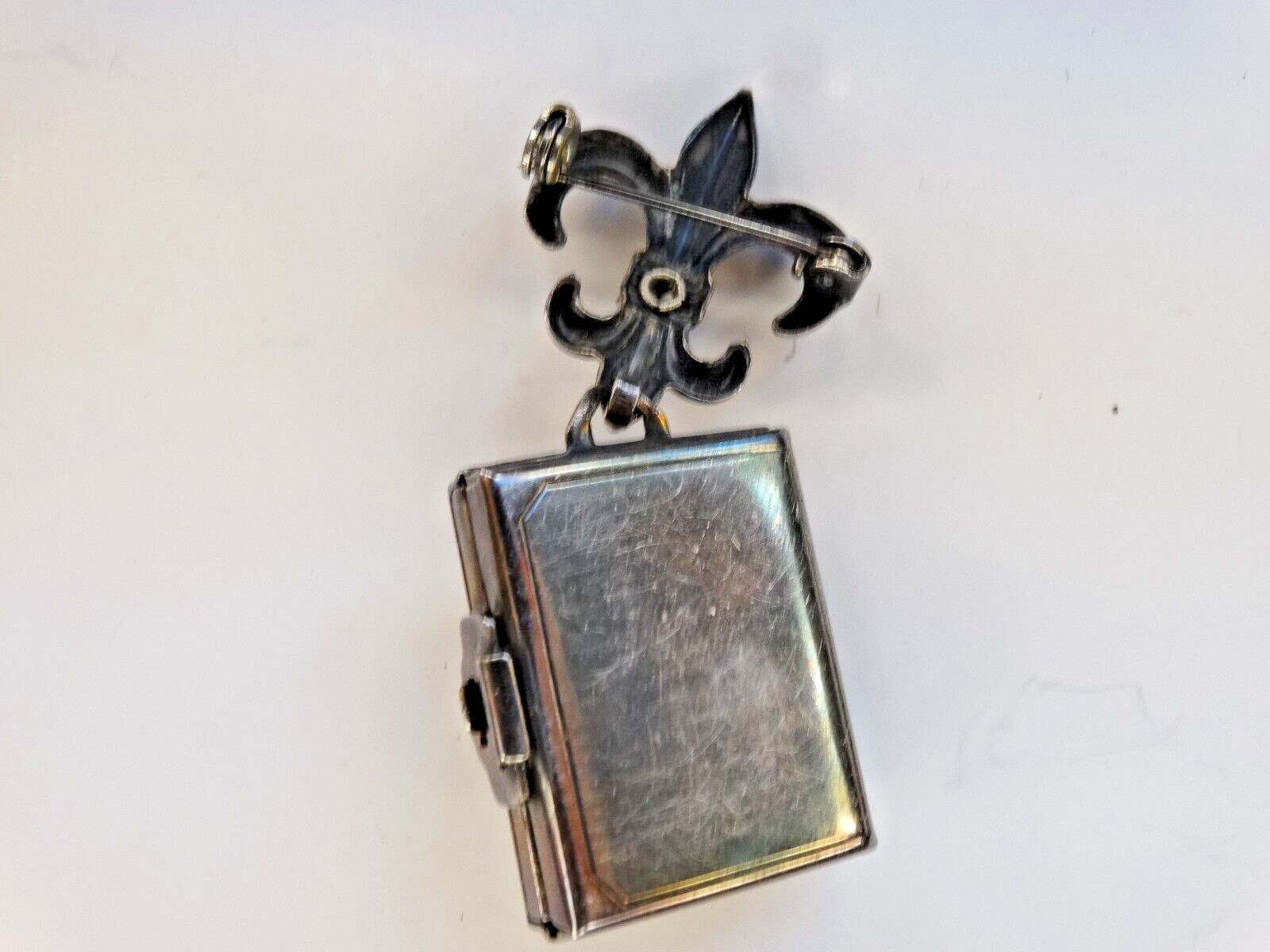 Important CORO Silver 4 Panel Folding Locket Broo… - image 3