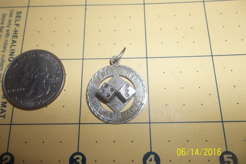 Sterling Silver .925 Round Freeport Grand Bahamas Souvenir Charm 242246
