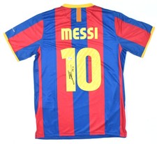 Lionel Messi Signed FC Barcelona Home Soccer Jersey 10 - Beckett W Hologram L