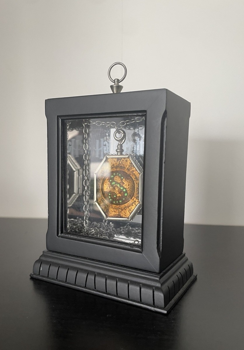 Noble Collection Prop The Noble Collection Harry Potter Horcrux