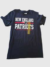 NFL New England Patriots T-Shirt Short Sleeve Men s Medium Navy Blue Graphic