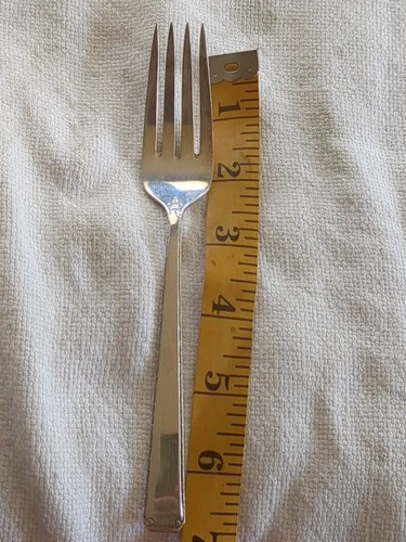 One Towle  Sterling Silver Old Lace Pattern Dinner Fork