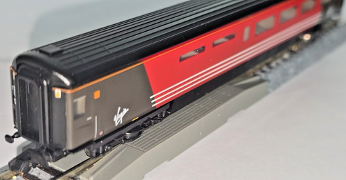 GRAHAM FARISH ESCALA N 374-500 Mk3 VIRGEN RESTAURANTE PRIMER MODULAR número 10802 | Condition: Used