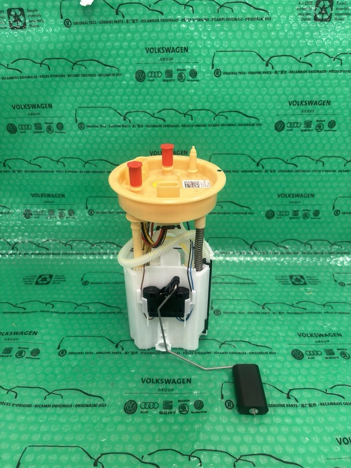 New Genuine VW Crafter Fuel Delivery Unit 2N0919050D 2017+ - Image 4 of 4