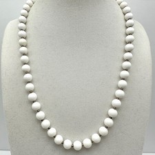 Vintage 90s White Plastic Bead Necklace Round Strand Boho Spring Ring Jewelry