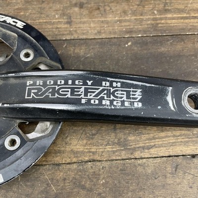 Race Face Prodigy DH Forged Crank RIGHT 170mm 104mm BCD Guard