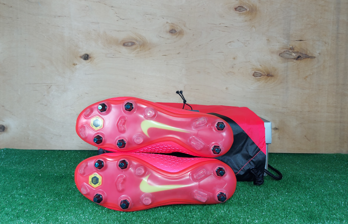 Nike Phantom VSN II Elite DF SG CD4163-606 boots Cleats mens