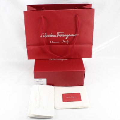 ferragamo belt packaging
