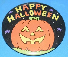 HAPPY HALLOWEEN Celluloid Pinback with a Jack-O-Lantern
