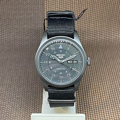 Seiko Sports SRPJ11K1 Field Street Style Full Black Automatic
