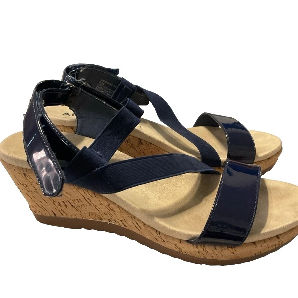 Sandalias superiores de cuero con cuña para mujer Anne Klein