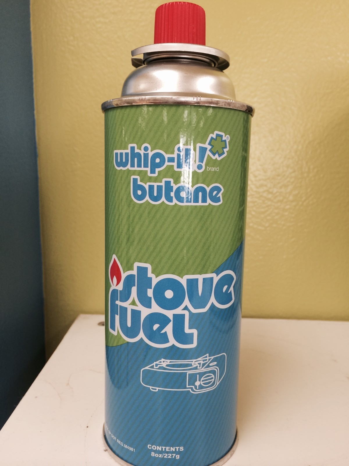 WHIP IT BUTANE FUEL GAS GASONE PORTABLE CAMPING STOVE 8 OZ 28 CANS CAMP