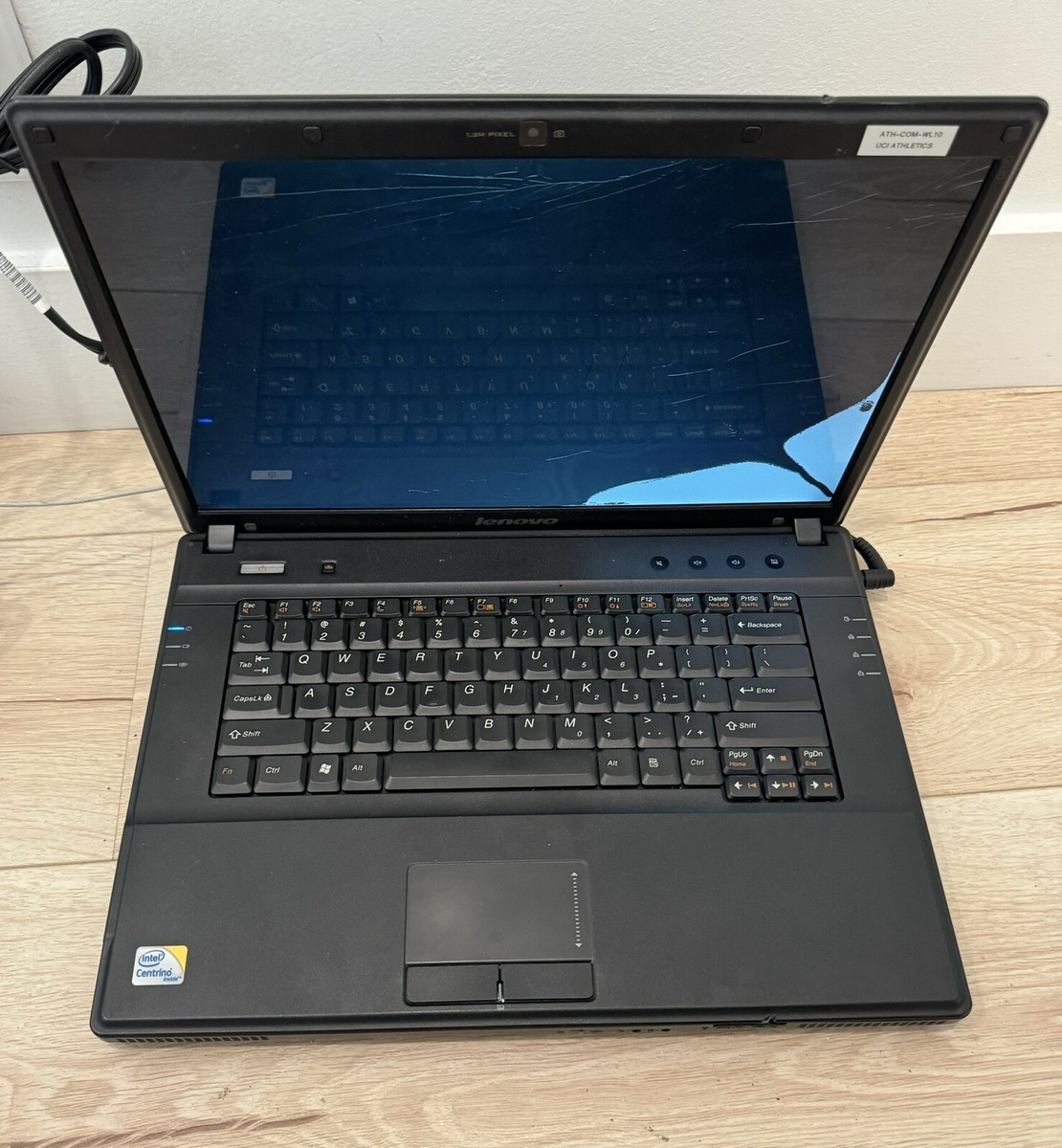 Lenovo 4446 3 GB Ram 250 GB HDD15.4