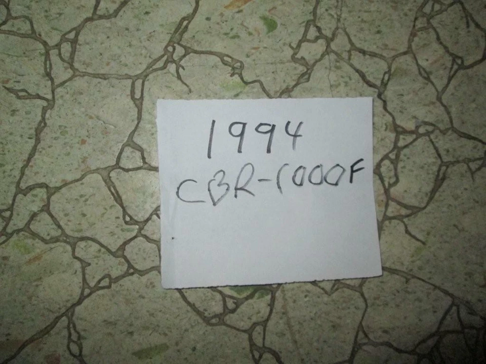 CBR1000F 1990/1994 riel de agarre para pasajeros/barra de agarre 77300-MS2-670ZB Foto 3 de 4