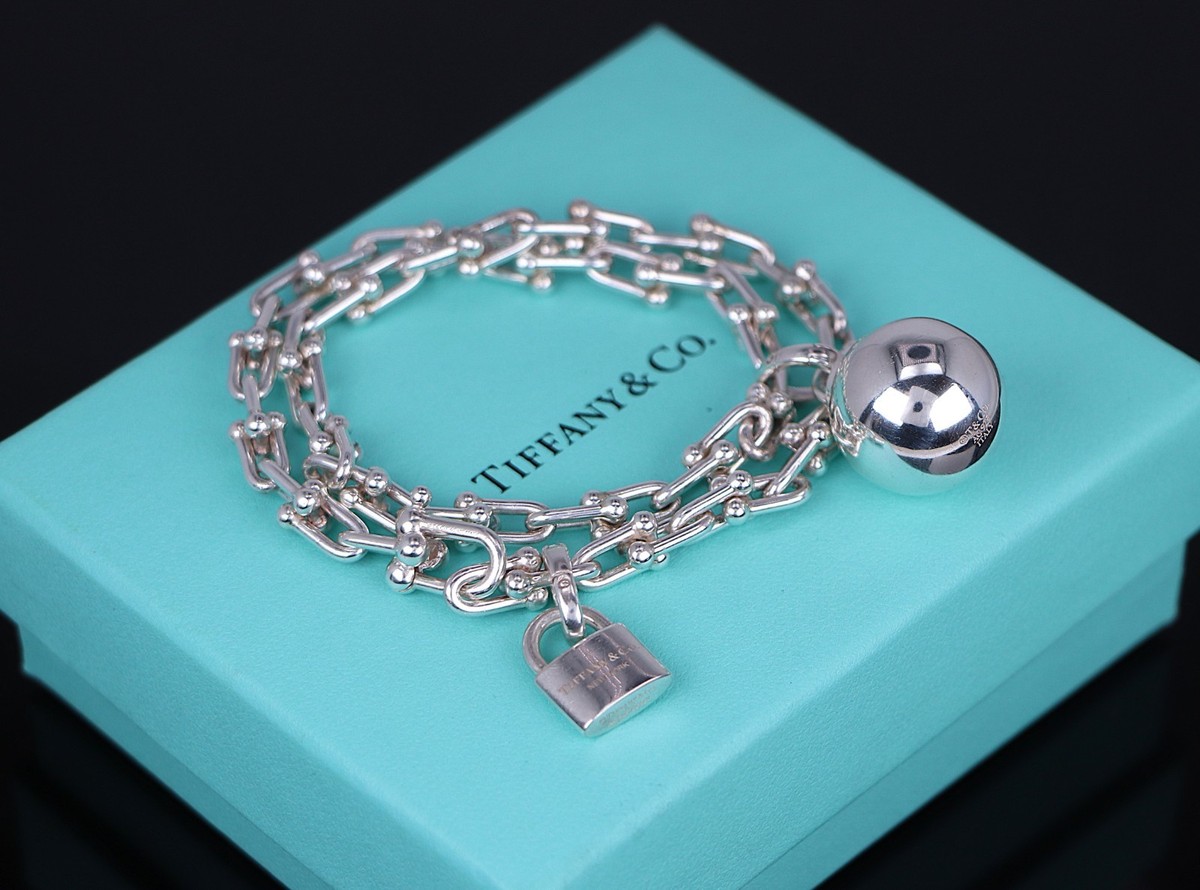 $3300 Tiffany Co 45.4g Sterling Silver Hardwear Ball Padlock Small