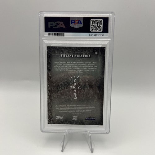 2025 Topps Chrome WWE X Cactus Jack - Tiffany Stratton #16 Black & Yellow PSA 10 - Bild 2 von 2