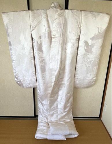 Eleganter weißer Uchikake Kimono Hochzeit Braut Satin Seide Kranich Stickerei, Größe 1 - Bild 6 von 14
