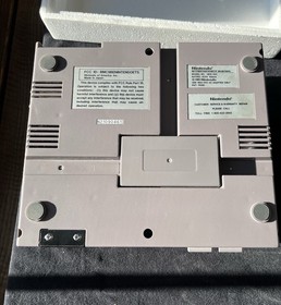 NINTENDO NES Action Set Orange Zapper With Super Mario & Duck Hunt Circa 1988