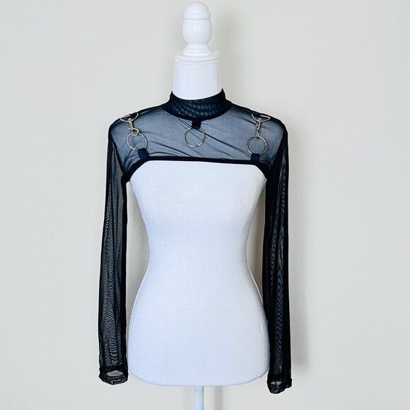 ultra cropped mesh top