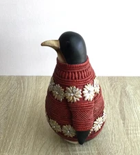 Plow and Hearth Holiday Winter Penguin Figurine with Snowflake Sweater 7.5"