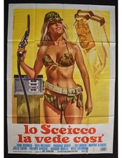 Affiche LO SCEICCO LA VEDE COSI Pompe À Essence Tamoil Distributeur Agip Esso En