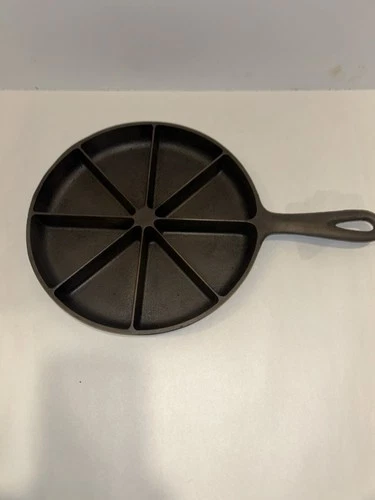 BSR Vintage Cast Iron Cornbread Skillet 8-Wedge Model Pat Pending
