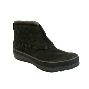 women's muckers boots