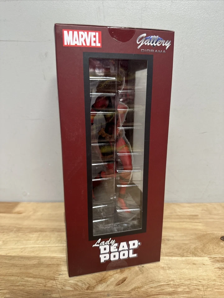 Estatua Desenmascarada Dama Deadpool Galería Marvel - NYCC 2020 Limitada 1000 Sellada Foto 4 de 4