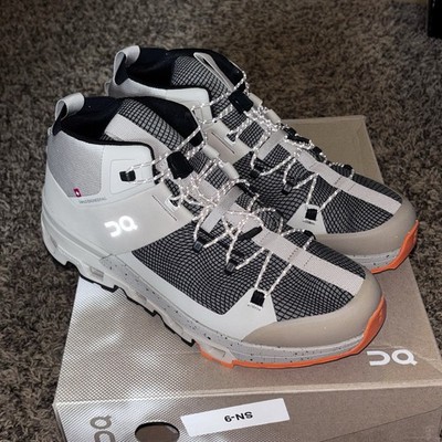 On Cloudtrax Sensa Hiking Boots Men's Size 9.5 Sand Black Orange Speed Lacing