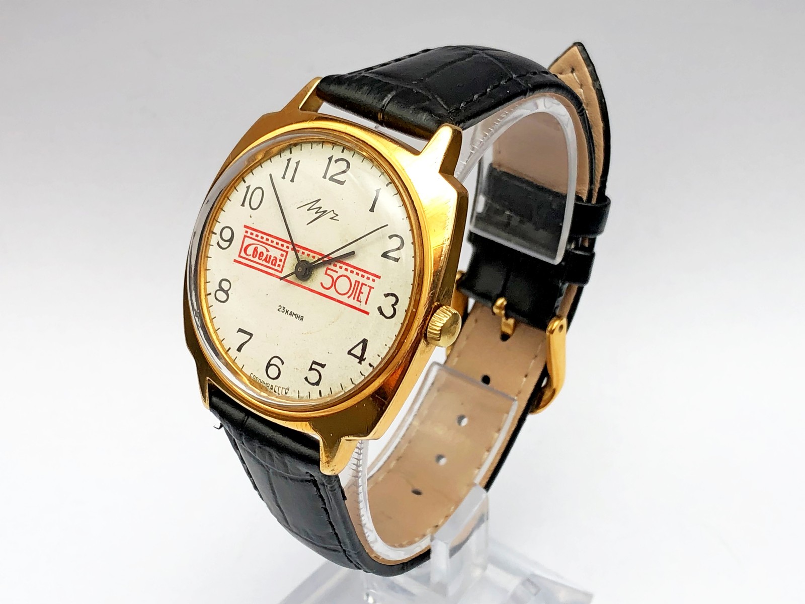 LUCH 2209 AU5 SU Vintage Gilt Mechanical USSR Wristwatch 23 Jewels