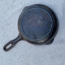 VTG Griswold Iron Mountain #3 1031 Cast Iron Skillet Heat Ring Double Pour